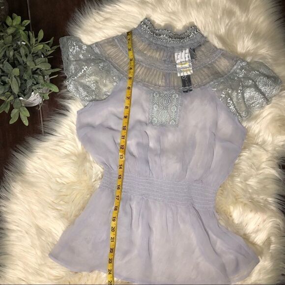 Riley+James grey blouse sz Small - Picture 7 of 7